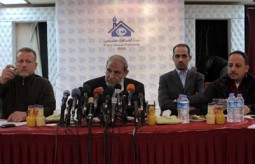 Press House – Palestine Organizes Meeting with Hamas Leader  Al-Zahar