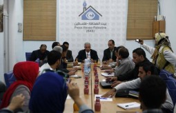 Press House Organizes a Meeting with the Minister of Agriculture & Social Affairs 