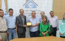 A Delegation from the Information Office of the Public Front Honors Press House 