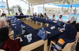 The English Media Club at Press House holds a meeting on "Palestinian Media and International Speech"