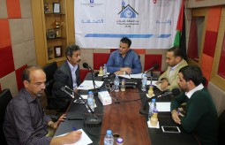 On Al-Quds Radfio,,,, Press House Organize a live Face the Press Meeting About Reconstruction in Gaza