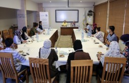 Press House Holds a Dialogue Session on "Legal and Media Standards for Investigative Journalism"