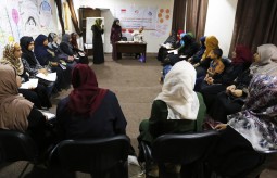 Teacher Creativity Center Implements the New Palestinian Curriculum Analysis Initiative