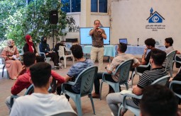 Al Mufakirin (Media Intellectuals Group) holds a workshop on “How to Use Sound Layers” at Press House