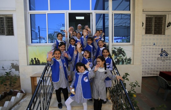 The Young Journalist Club Visits Press House