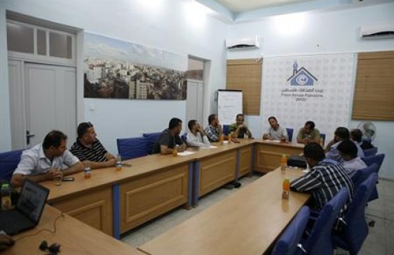 Director of Middle East department in French newspaper Le Monde meets with journalists in Press Hous