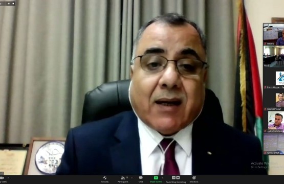 Press House and Media Center at Al-Najah University organize a dialogue meeting with Palestinian government spokesman