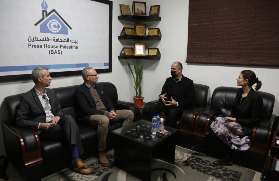 A delegation from the Swedish Consulate visits Press House