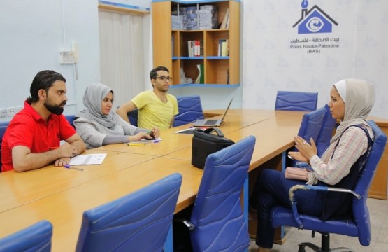 The Press House conducts personal interviews for the Comprehensive Journalism Program's applicants