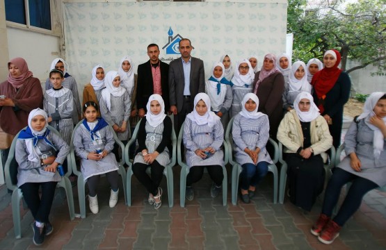 Press House Receive A Delegation from Al-Nuseirat Preparatory  School