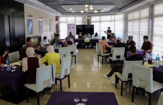  Press House Holds a Debate Session on the topic of  “Absence of Right Law in Access to Information Affected Negatively on Reality of Media Freedoms in Palestine”