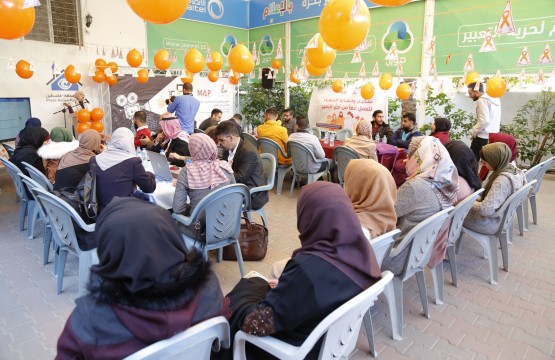 Press House hosts an honoring ceremony and a Tweeting session 