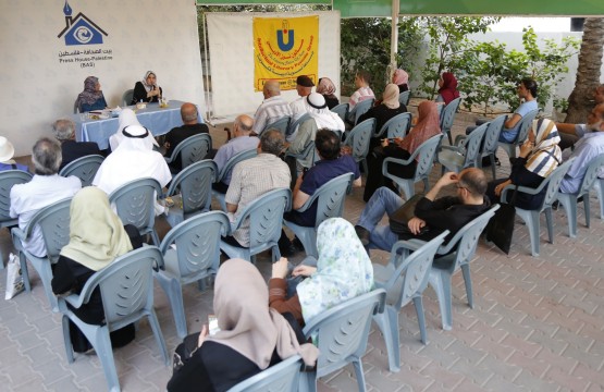 The literary Noon Salon hosts the Former Palestinian  Minister of Women and the Talented Child Rahaf Skaik