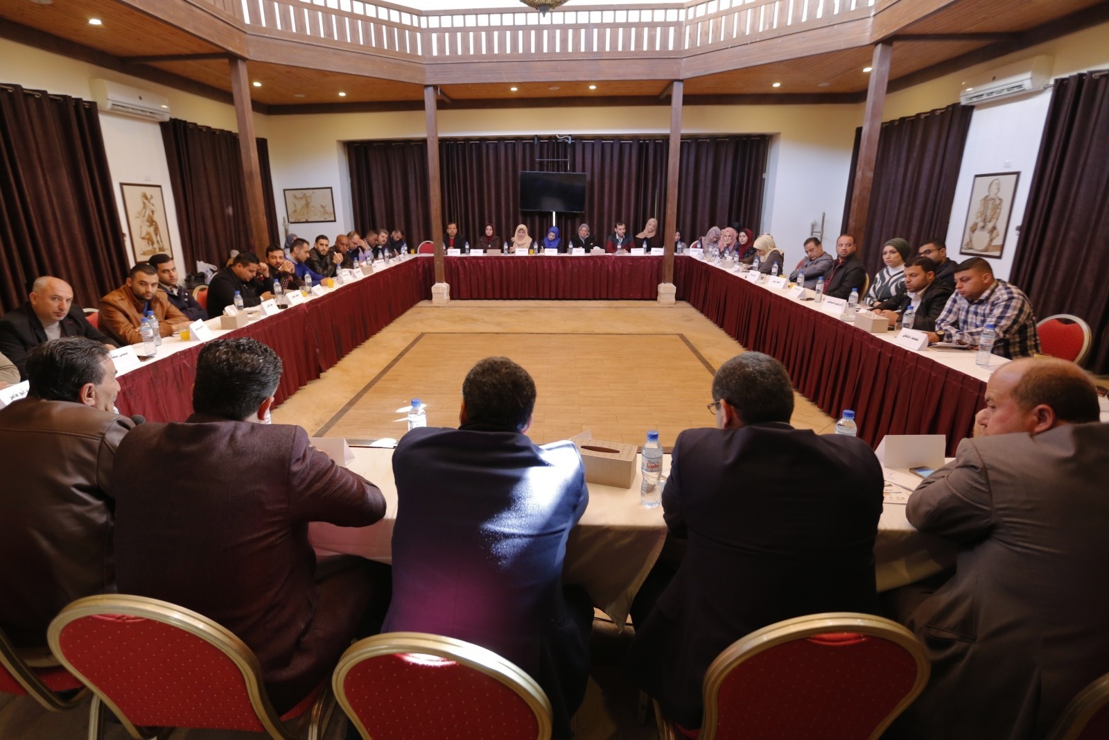 Press House holds a round-table on " Freedom of Expression is a Right and Responsibility"
