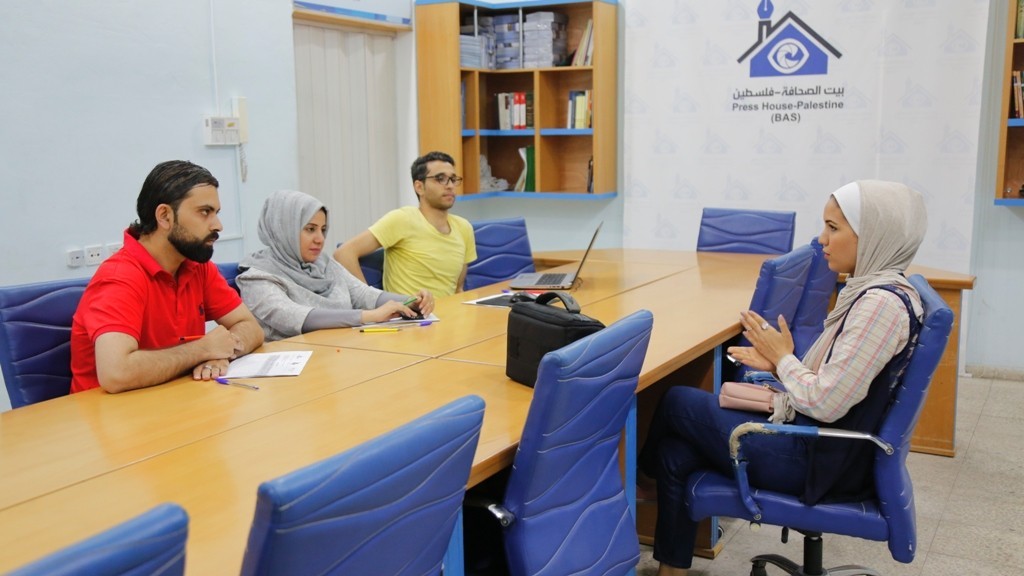 The Press House conducts personal interviews for the Comprehensive Journalism Program's applicants