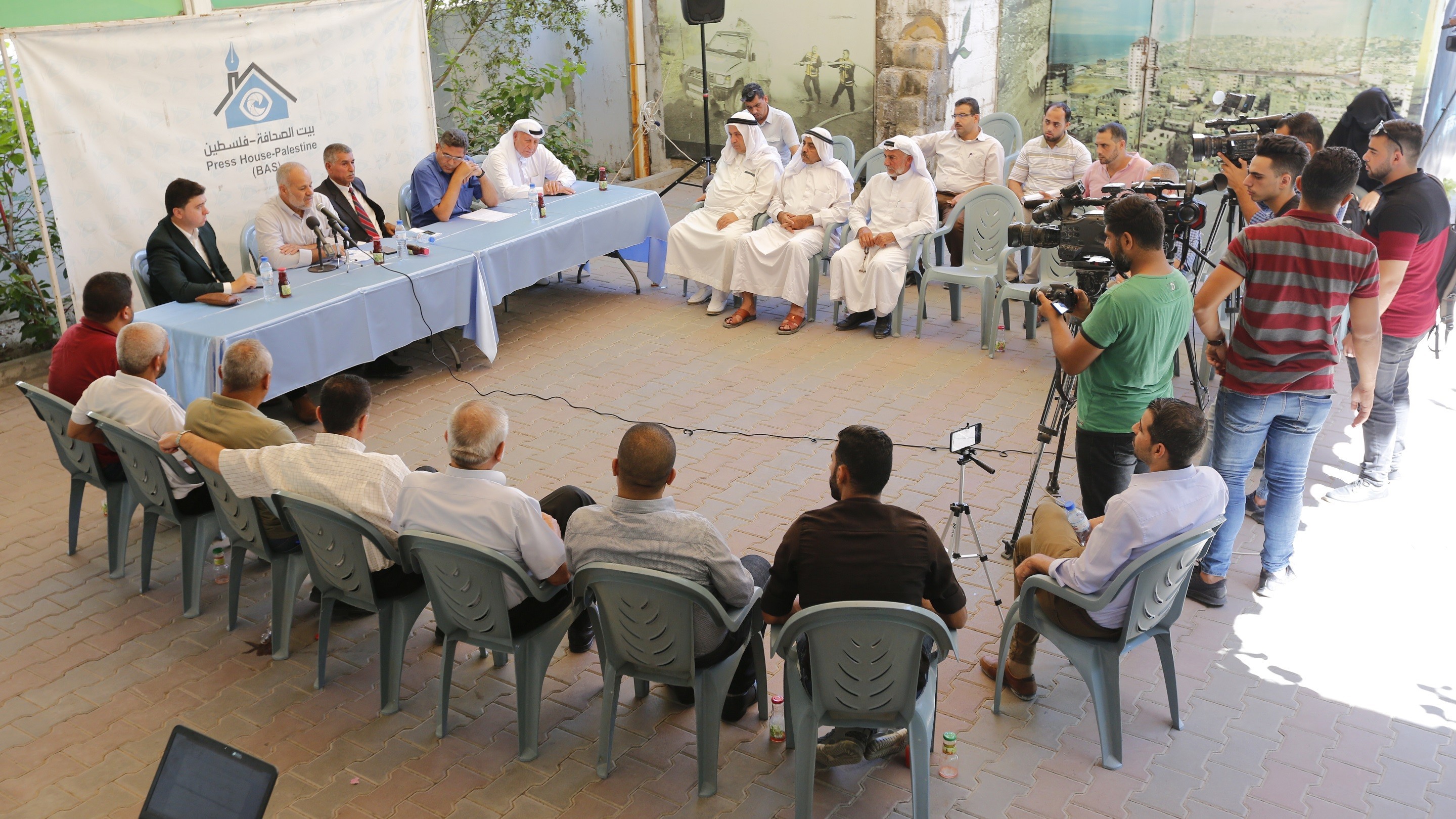 The Press House receives a meeting of the factions on the Reconciliation Vision