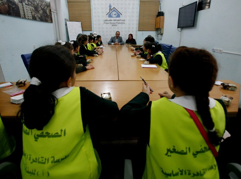Media Club Team from Cairo School Visits Press House
