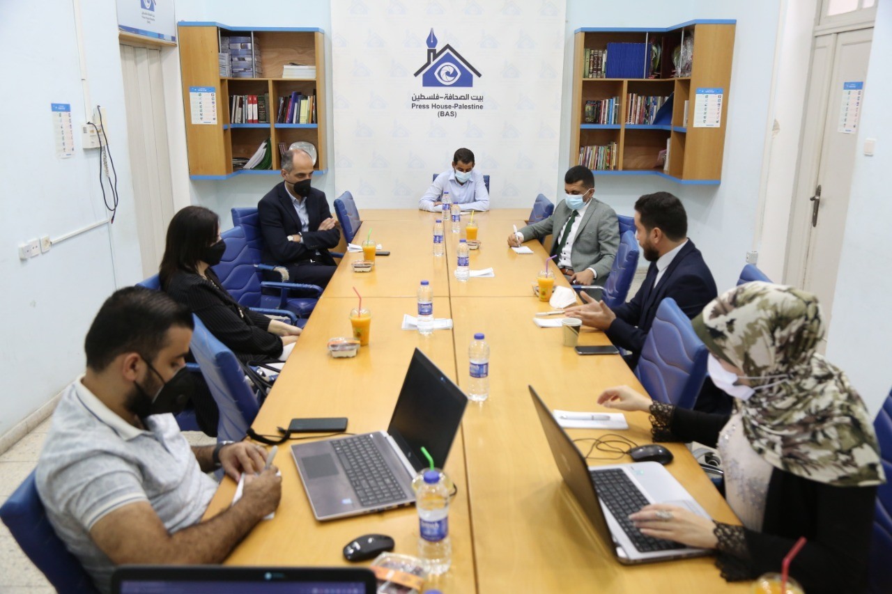 The legal team for defense of media freedom holds its first meeting