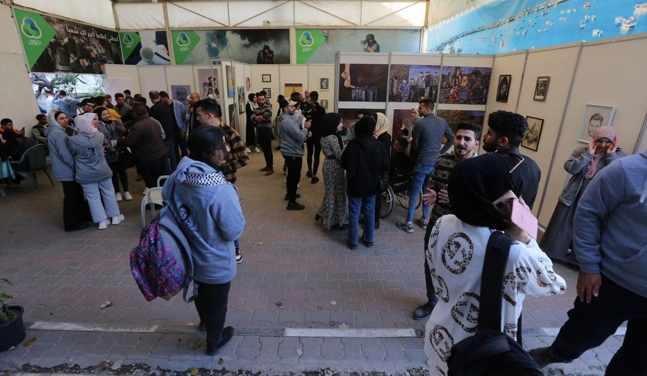In conjunction between Ramallah and the Gaza strip. Press House hosts "Freedom" art exhibition